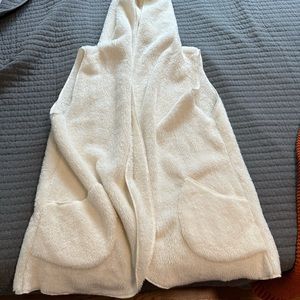 Zenana outfitters Sherpa vest size XL